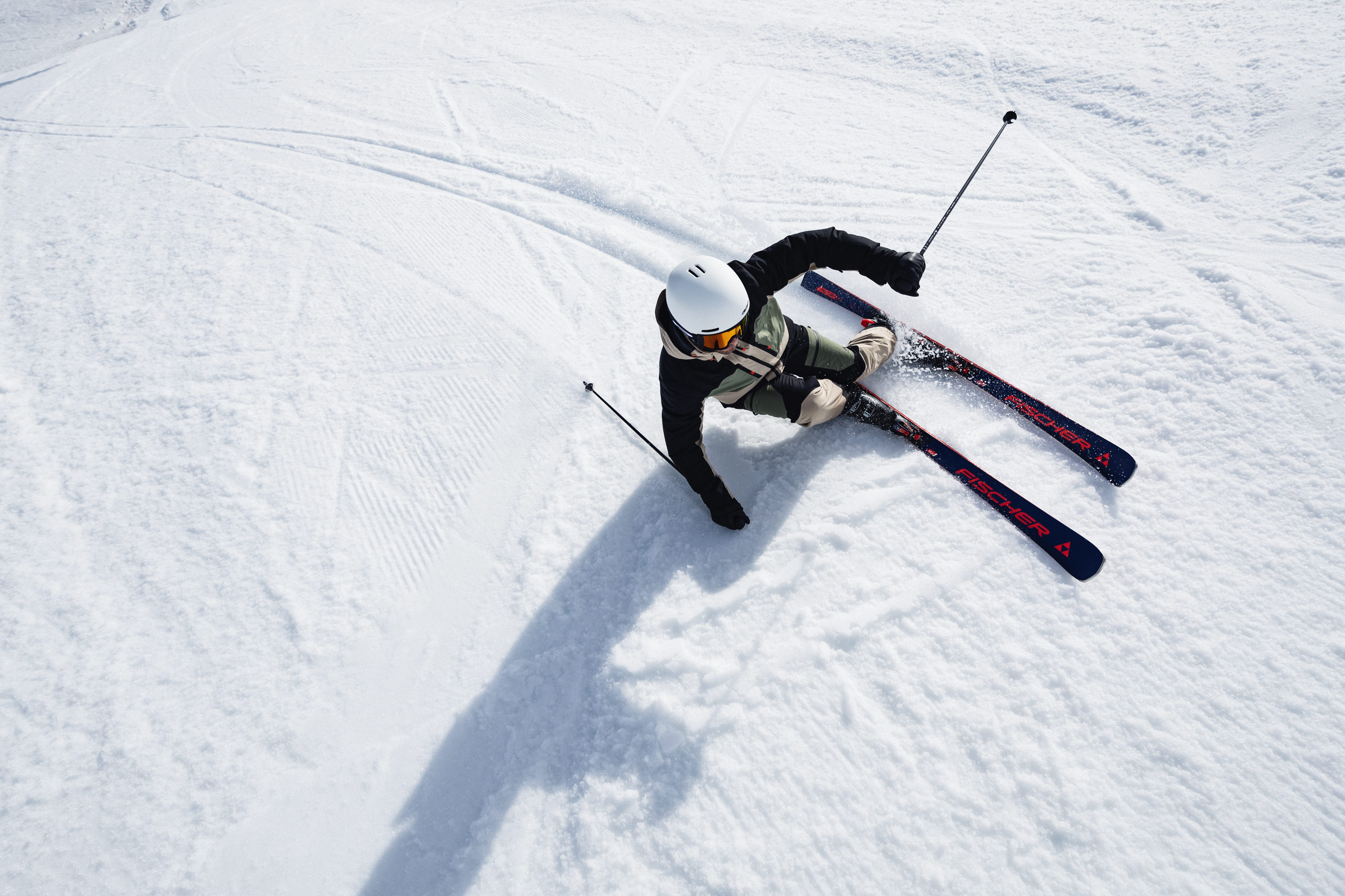 Ski-Display im Standort Dorfzentrum INTERSPORT Ladner Kappl